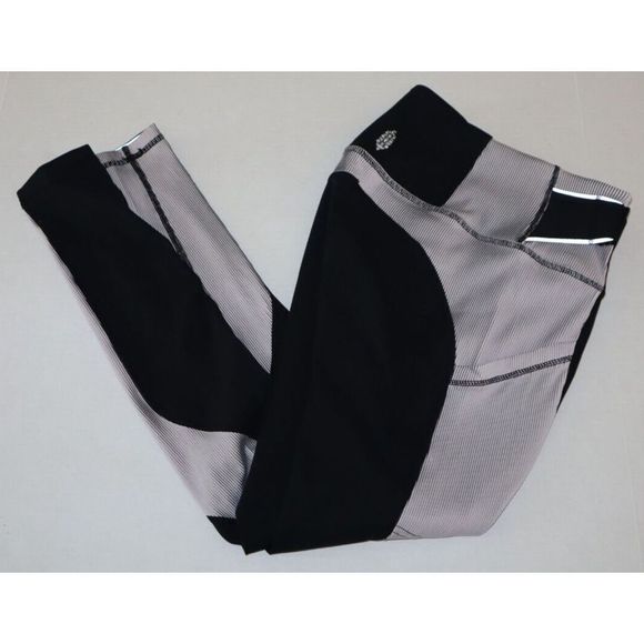 Free People Movement OB1275464 Women's Sz S Black Hardio Cardio Leggings $118 - Picture 7 of 7